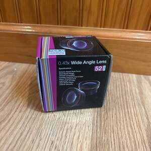 Vivitar Professional Wide Angle 52mm Autofocus Lens with Macro Series 1 New